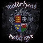 Motörhead-bändin "Motörizer"-albumin kansikuvassa näkyy mustaa taustaa vasten heraldinen kilpisymboli, jonka yläpuolella bändin logo hopeisella värillä ja samaan henkeen kilven alapuolella albumin nimi. Kuvan keskellä koristeellisessa kilvessä runsaasti y