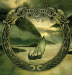 Glittertindin albumissa "Landkjenning" vihreä väri ja suuri koristeellinen maalaus vuoristoisesta rinteestä, jonka juurella vettä ja vessä pieni purjevene. Kuvan etualalla ympyränmuotoinen viikinkiriimu tai muu vastaava koristesymboli.