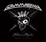 Musta pohjaväri ja sen päällä valkoisella Gamma Ray -logo, jonka alla piirretty ihmisen pääkallo kruunu päässään ja alaosassa kaunokirjoituksella lukee "Skeletons & Majesties".