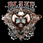 Musta tausta, jota vasten värikäs ja hyvin yksityiskohtainen piirros stetsonipäisestä ihmisolennosta. Kuvan yläosassa Blake-logo.